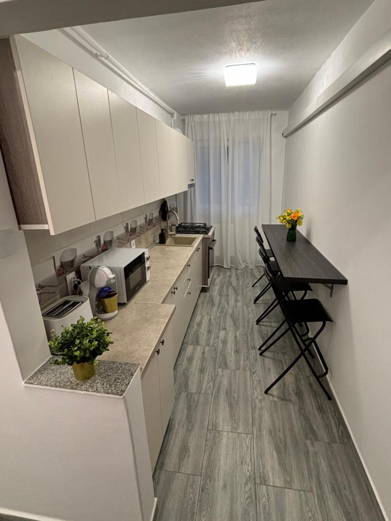 Apartament 2 Cam Cetate Алба-Юлия Экстерьер фото