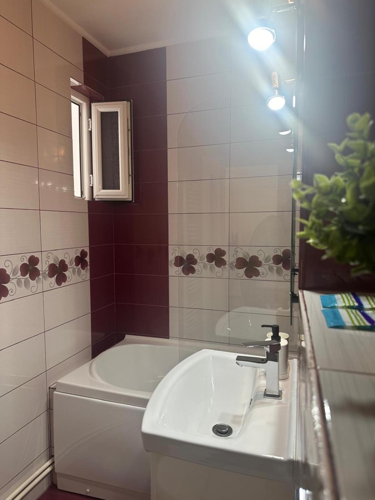 Apartament 2 Cam Cetate Алба-Юлия Экстерьер фото